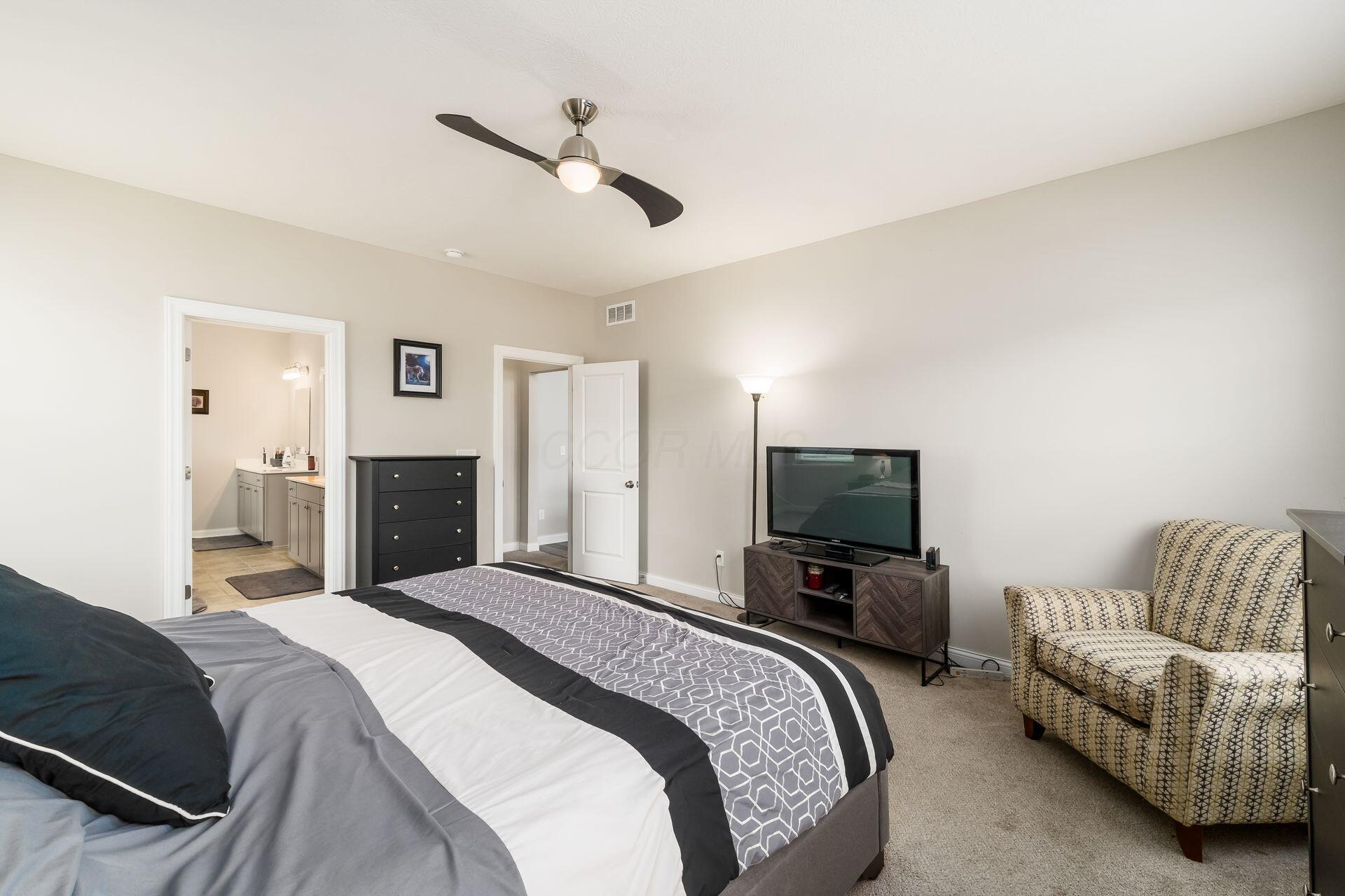 612 Ludham Trail, Pickerington, Ohio image 16