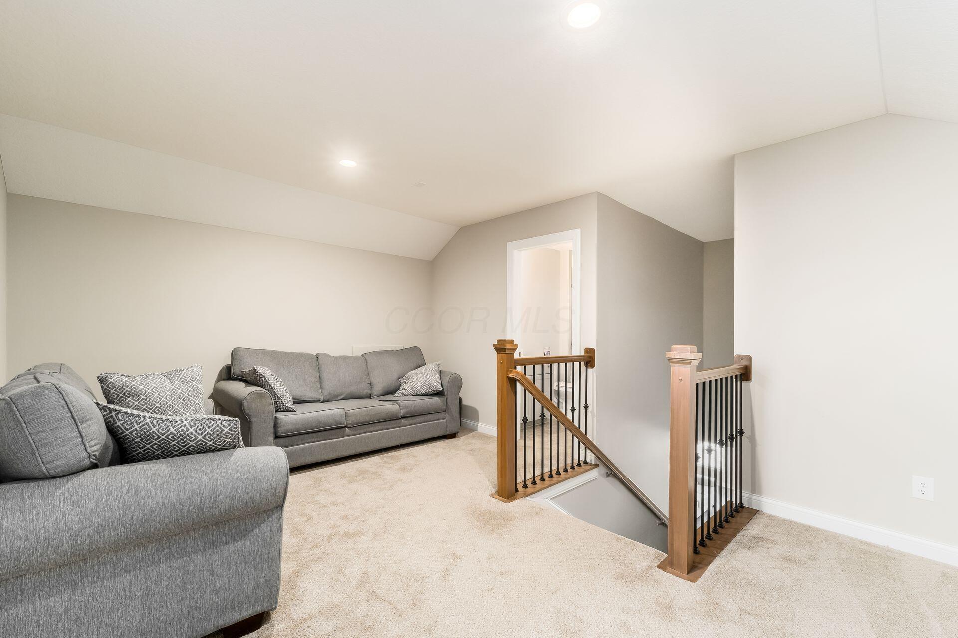 612 Ludham Trail, Pickerington, Ohio image 22