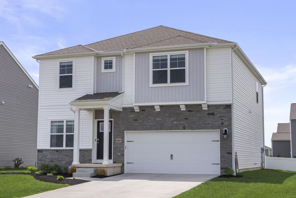 Photo of 934 Caroline Drive, Plain City, OH 43064 (MLS # 226014186)