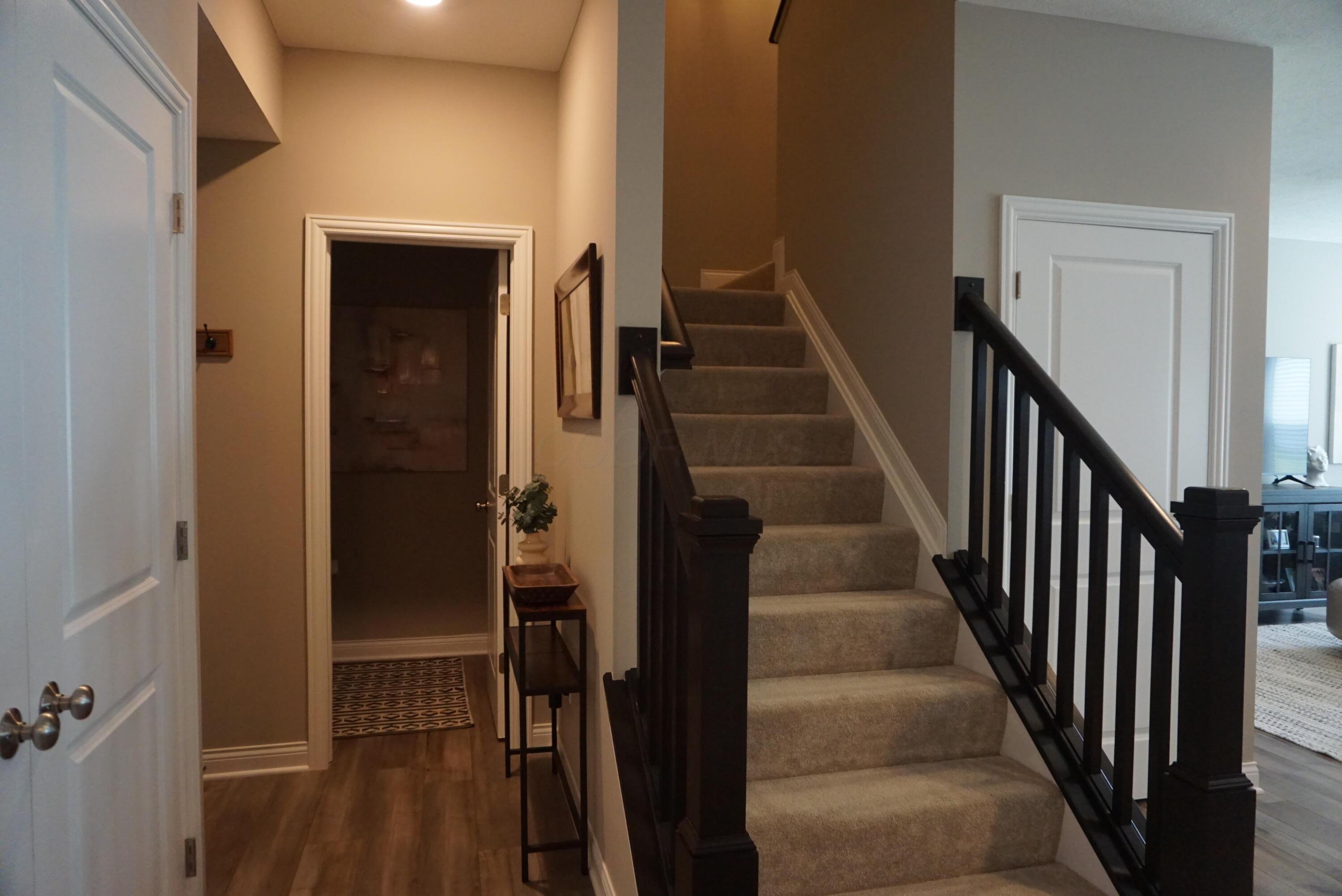 6423 Azile Way, Westerville, Ohio image 16