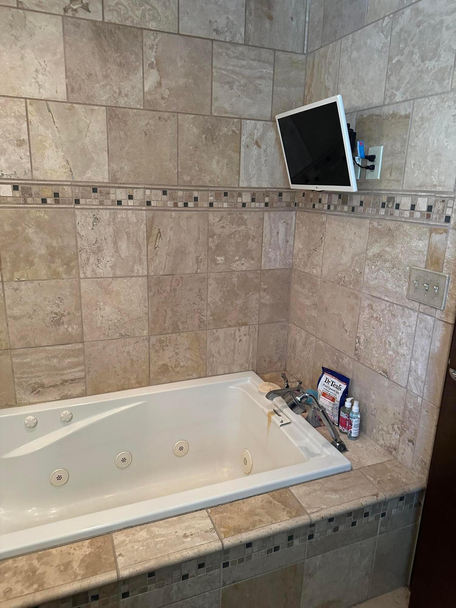 602 Hibbs Road, Lockbourne, Ohio image 37