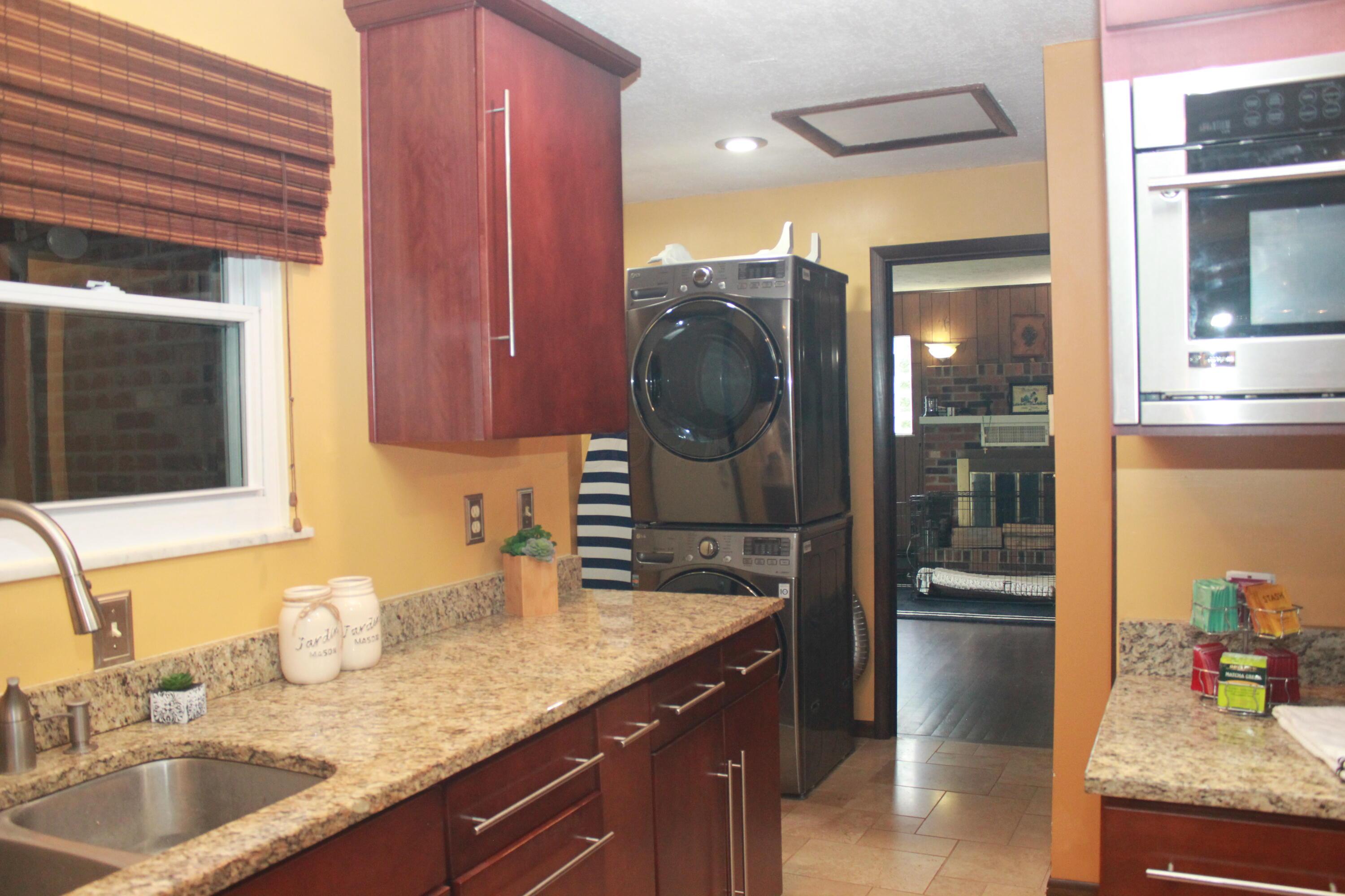 602 Hibbs Road, Lockbourne, Ohio image 19