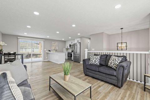 Tiny photo for 2564 Trailwind Street, Grove City, OH 43123 (MLS # 225045303)