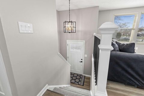 Tiny photo for 2564 Trailwind Street, Grove City, OH 43123 (MLS # 225045303)