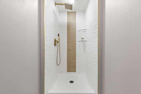 Tiny photo for 2564 Trailwind Street, Grove City, OH 43123 (MLS # 225045303)