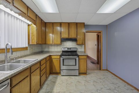 Tiny photo for 524 Shawnee Street, New Lexington, OH 43764 (MLS # 226000647)