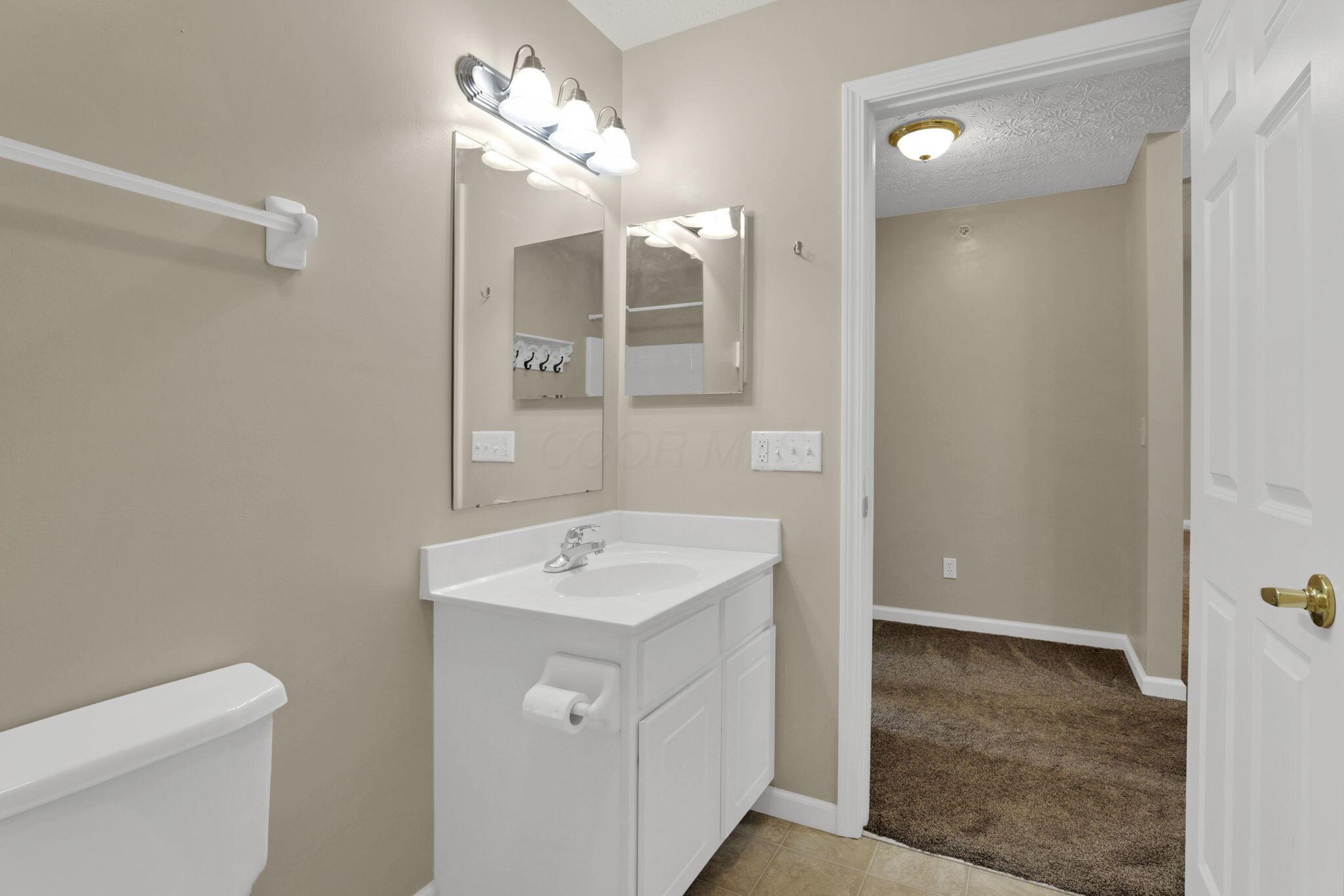108 Shelbourne Forest Way, Delaware, Ohio image 22