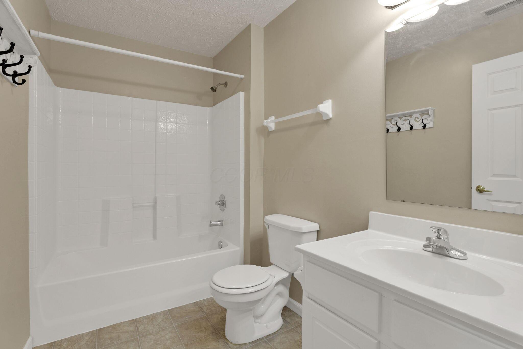 108 Shelbourne Forest Way, Delaware, Ohio image 21