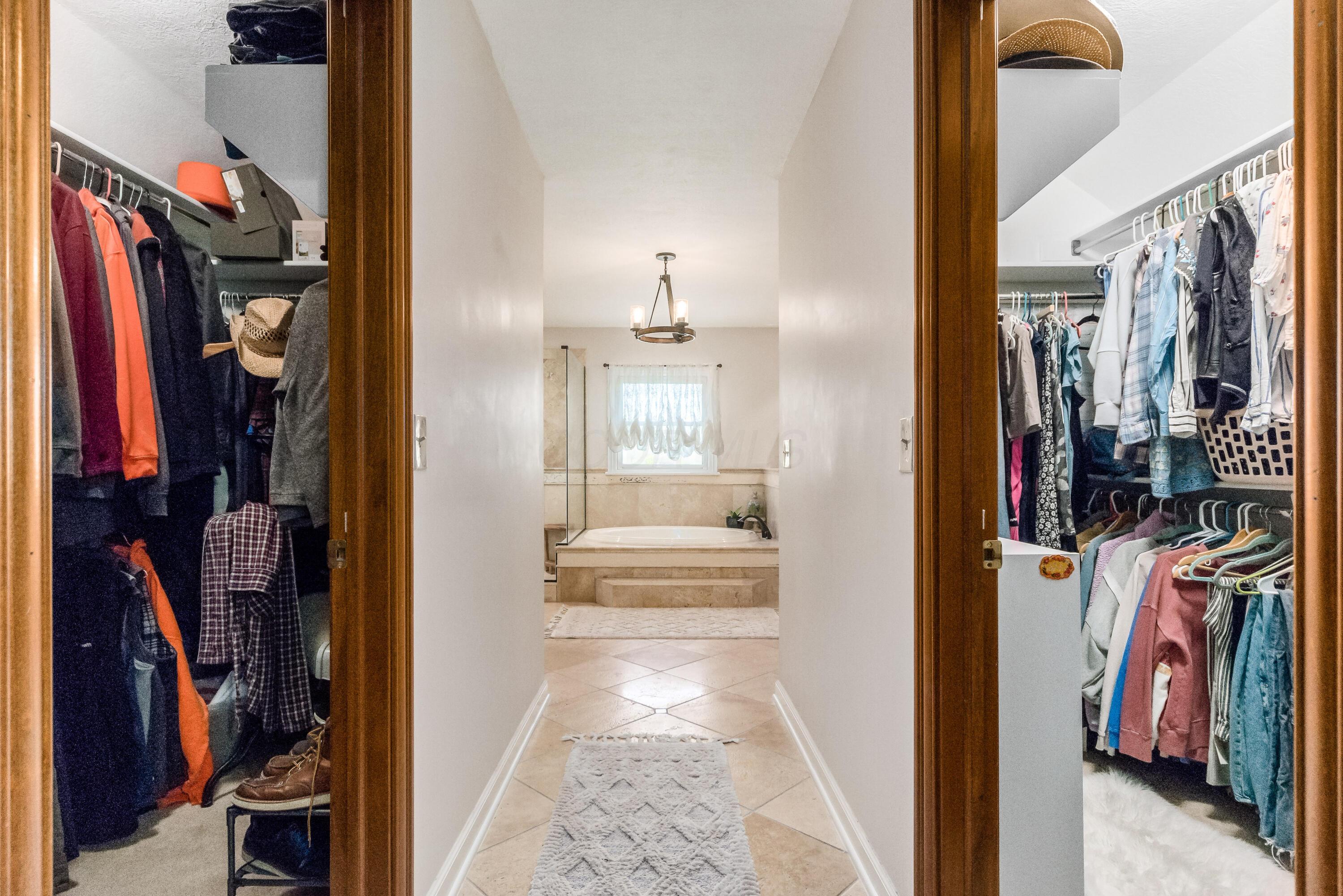 9719 Erin Woods Drive, Dublin, Ohio image 30
