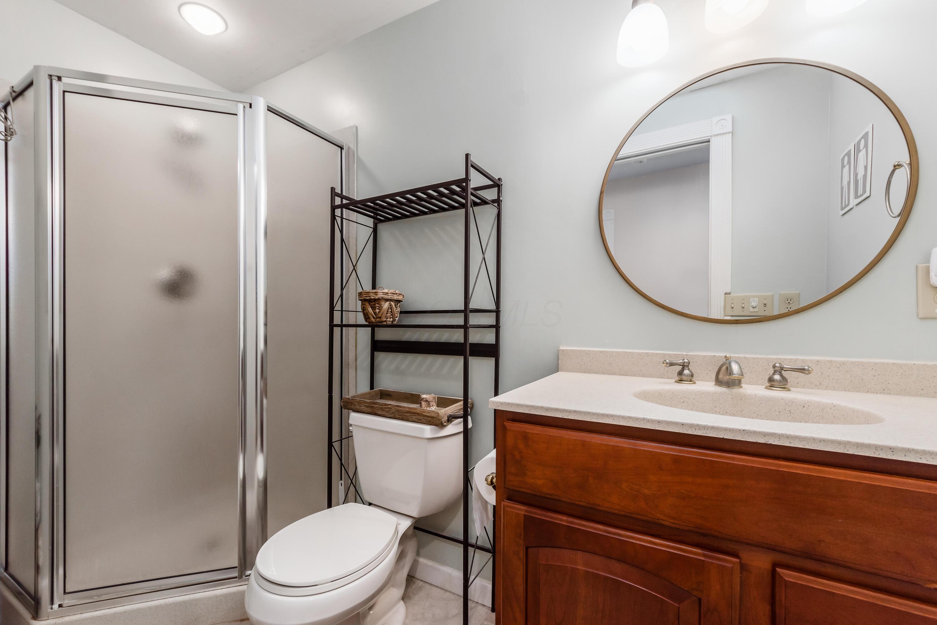 9719 Erin Woods Drive, Dublin, Ohio image 47
