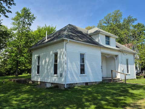Photo of 52 West Street, Bloomingburg, OH 43106 (MLS # 226016187)