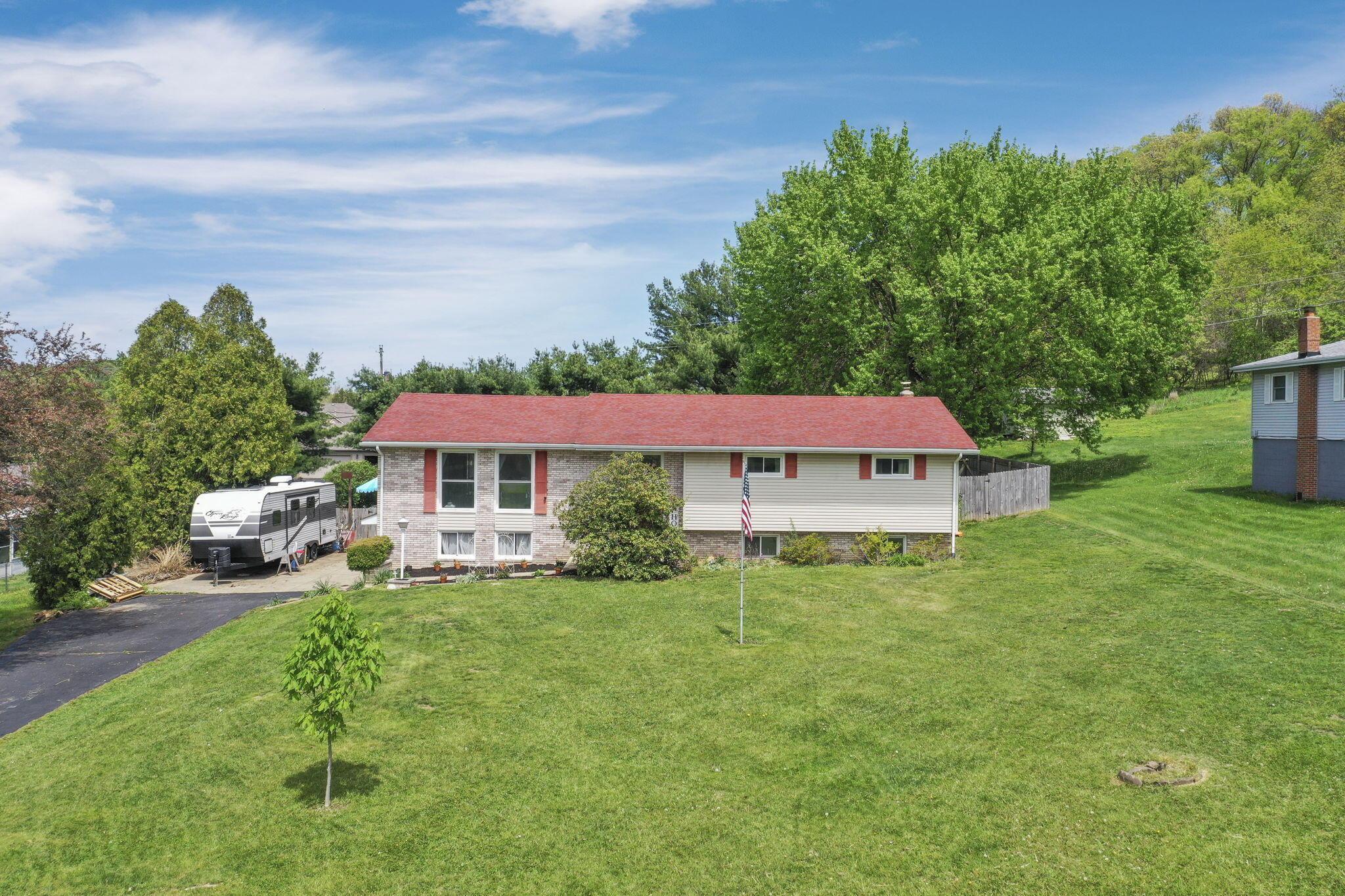 848 Carpico Drive, Lancaster, Ohio image 1