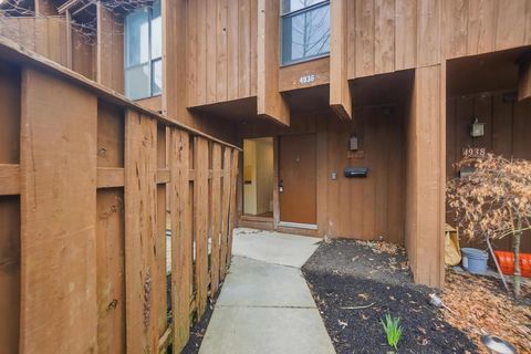 Photo of 4936 Wintersong Lane 4 #4, Westerville, OH 43081 (MLS # 226008051)