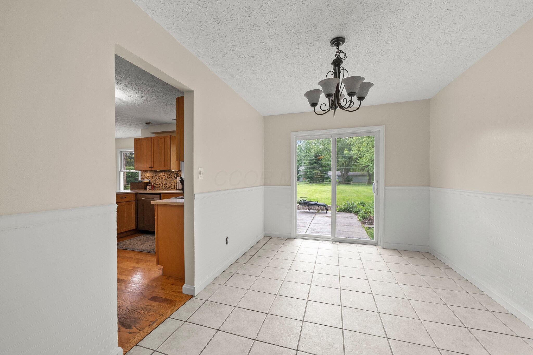 13682 Cobblestone Lane, Pickerington, Ohio image 10