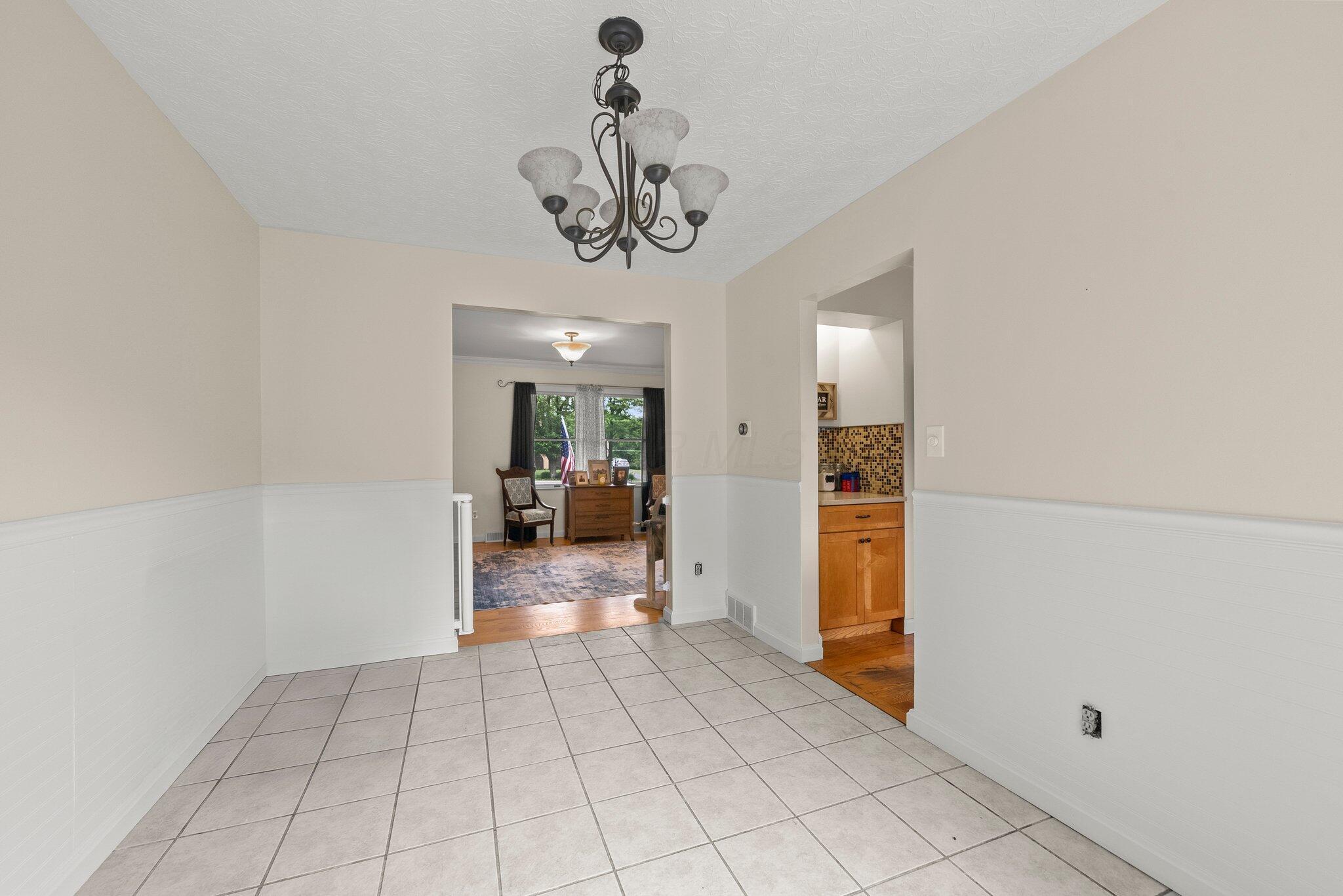 13682 Cobblestone Lane, Pickerington, Ohio image 11