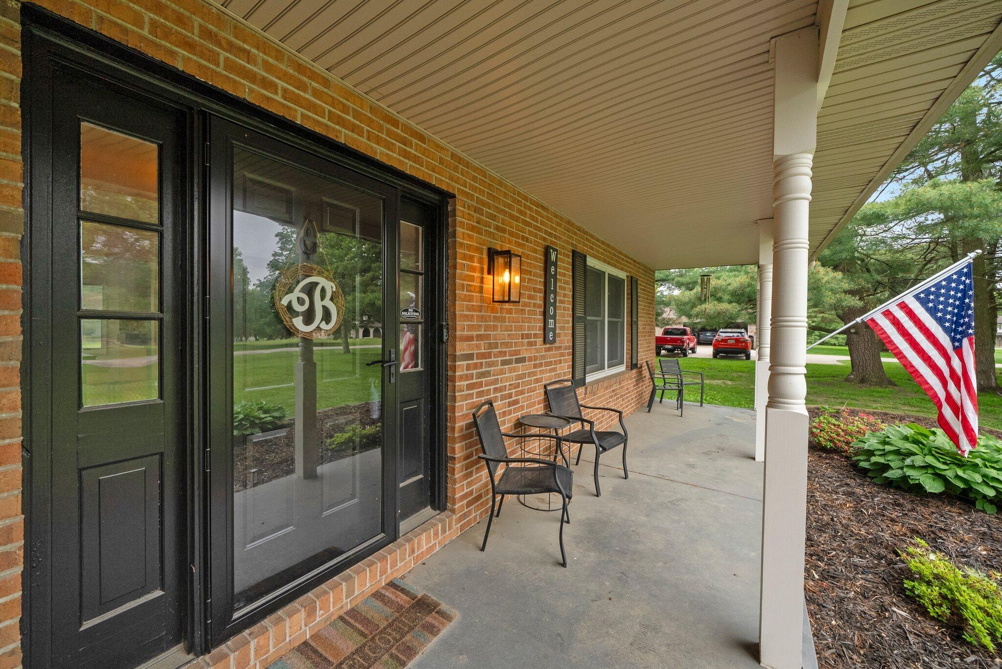 13682 Cobblestone Lane, Pickerington, Ohio image 2