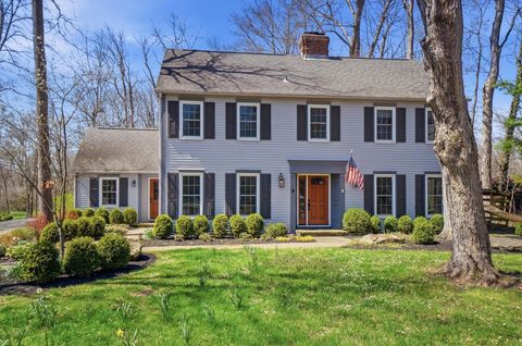 Photo of 19 Beechtree Lane, Granville, OH 43023 (MLS # 226011064)