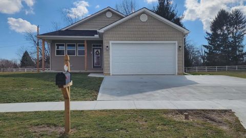 Photo of 1583 Metcalfe Avenue, Obetz, OH 43207 (MLS # 226003976)