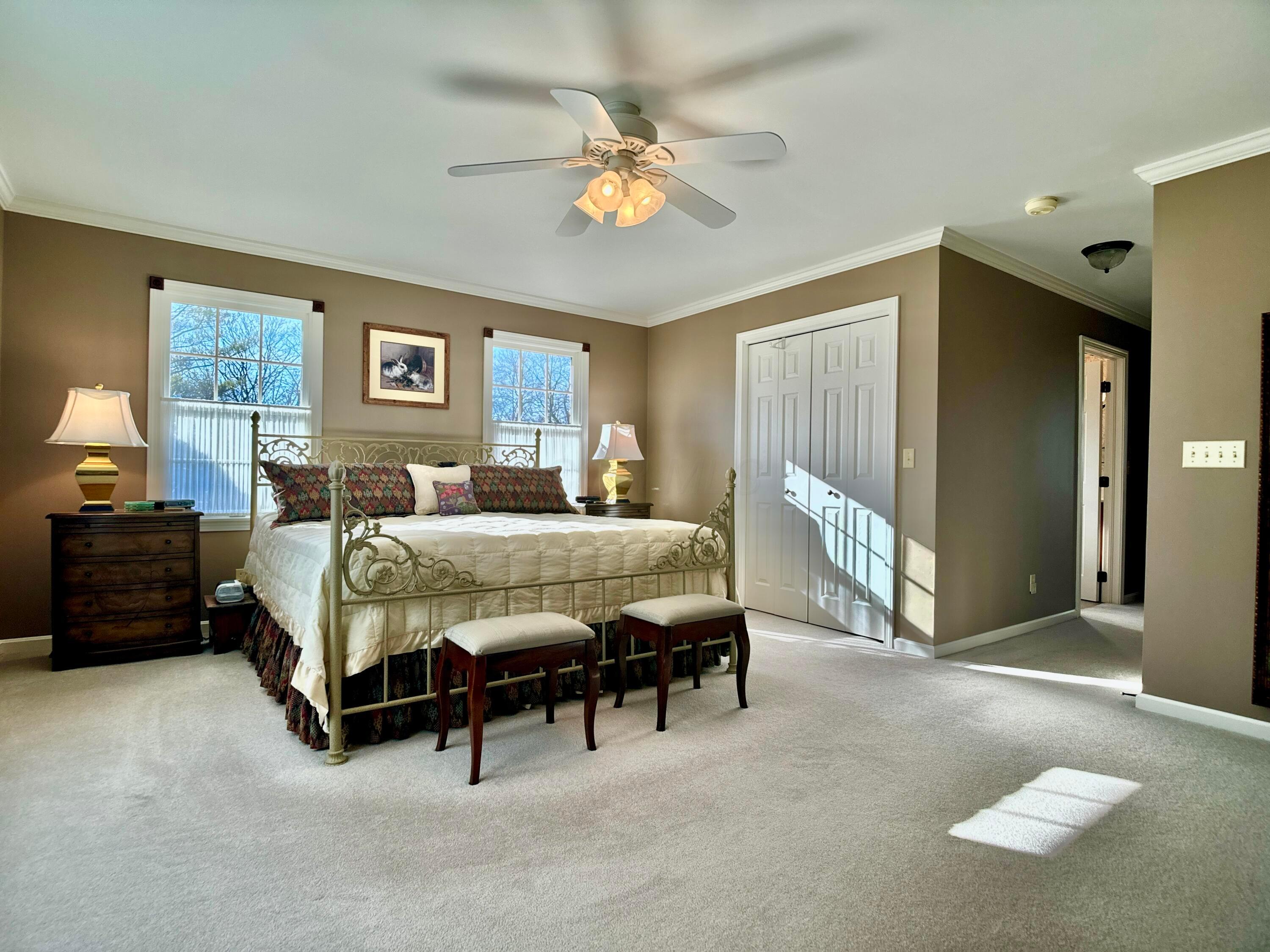 5295 Milford Drive, Zanesville, Ohio image 28