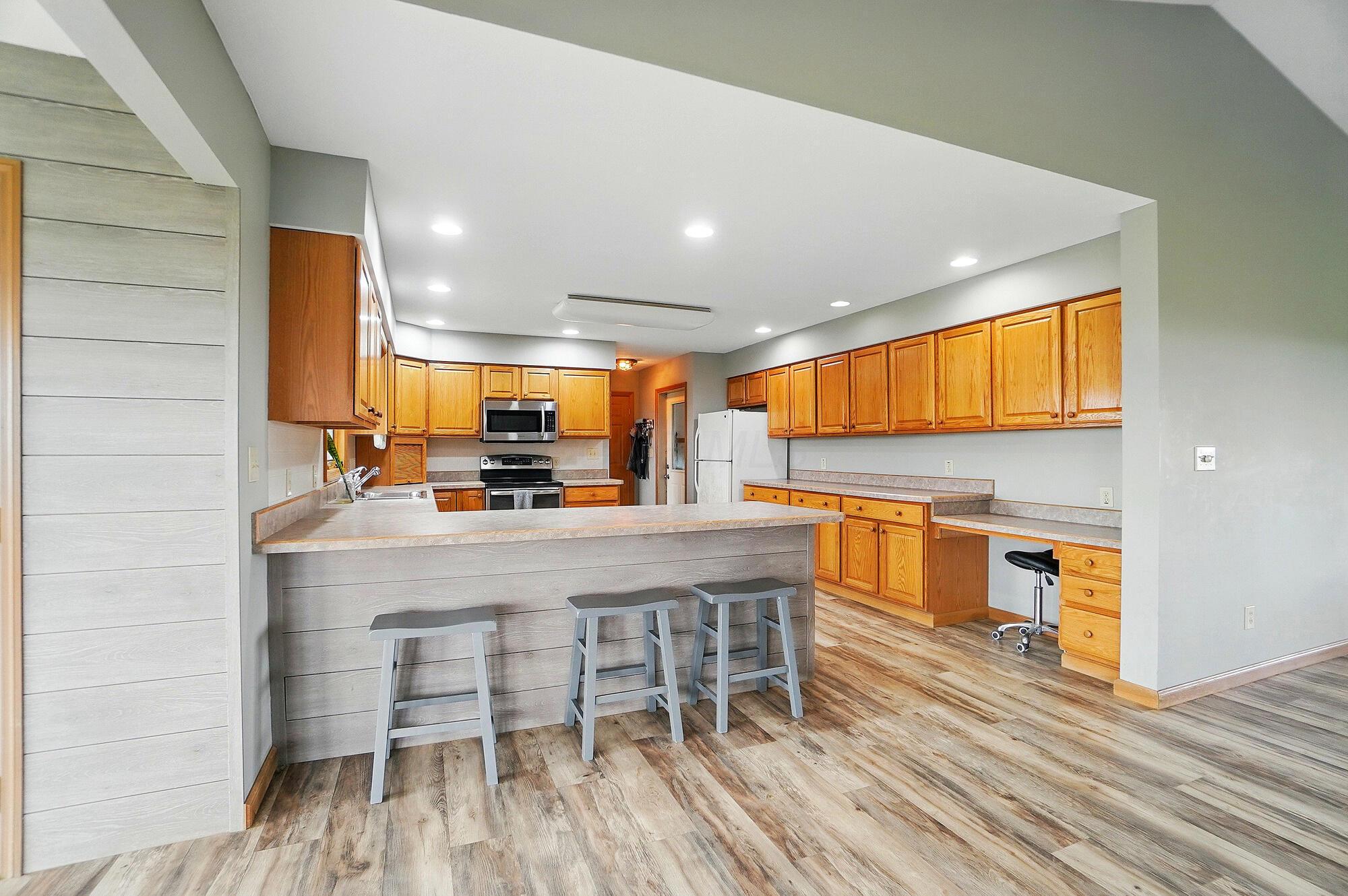 2580 Lafayette Plain City Road, London, Ohio image 16