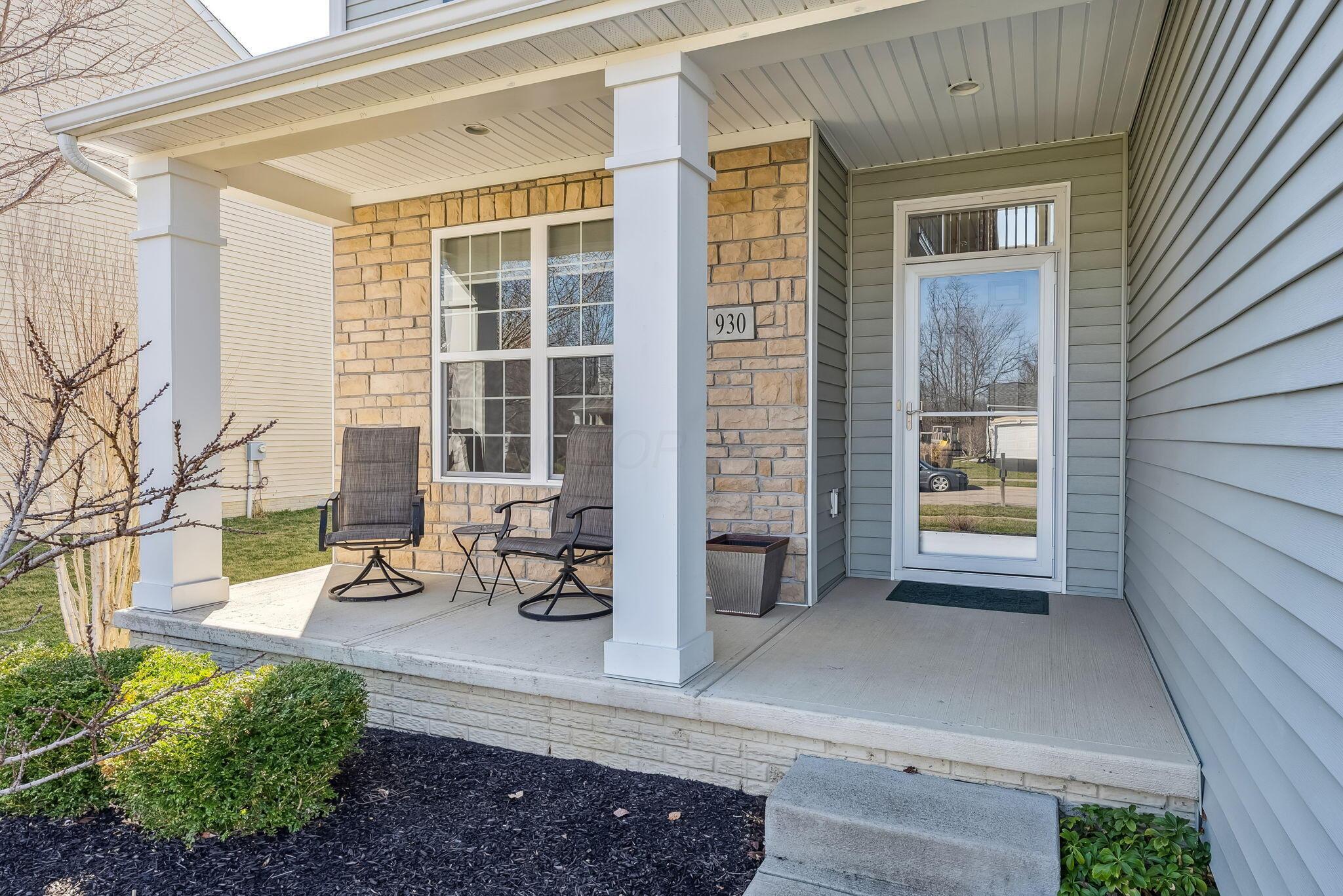 930 Kentucky Circle, Marysville, Ohio image 2