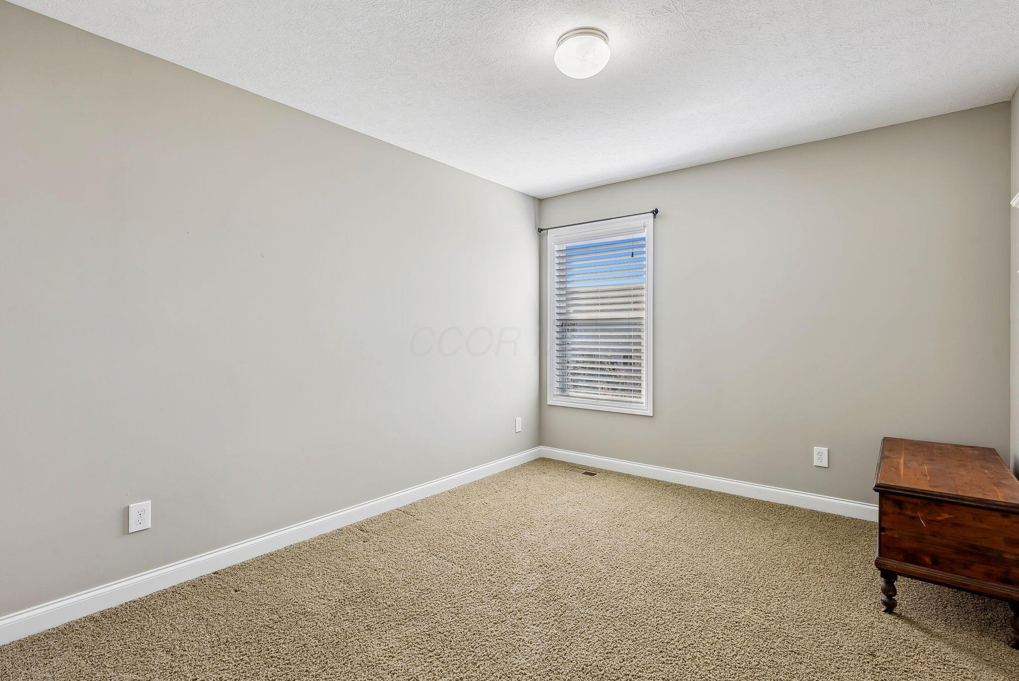 930 Kentucky Circle, Marysville, Ohio image 35