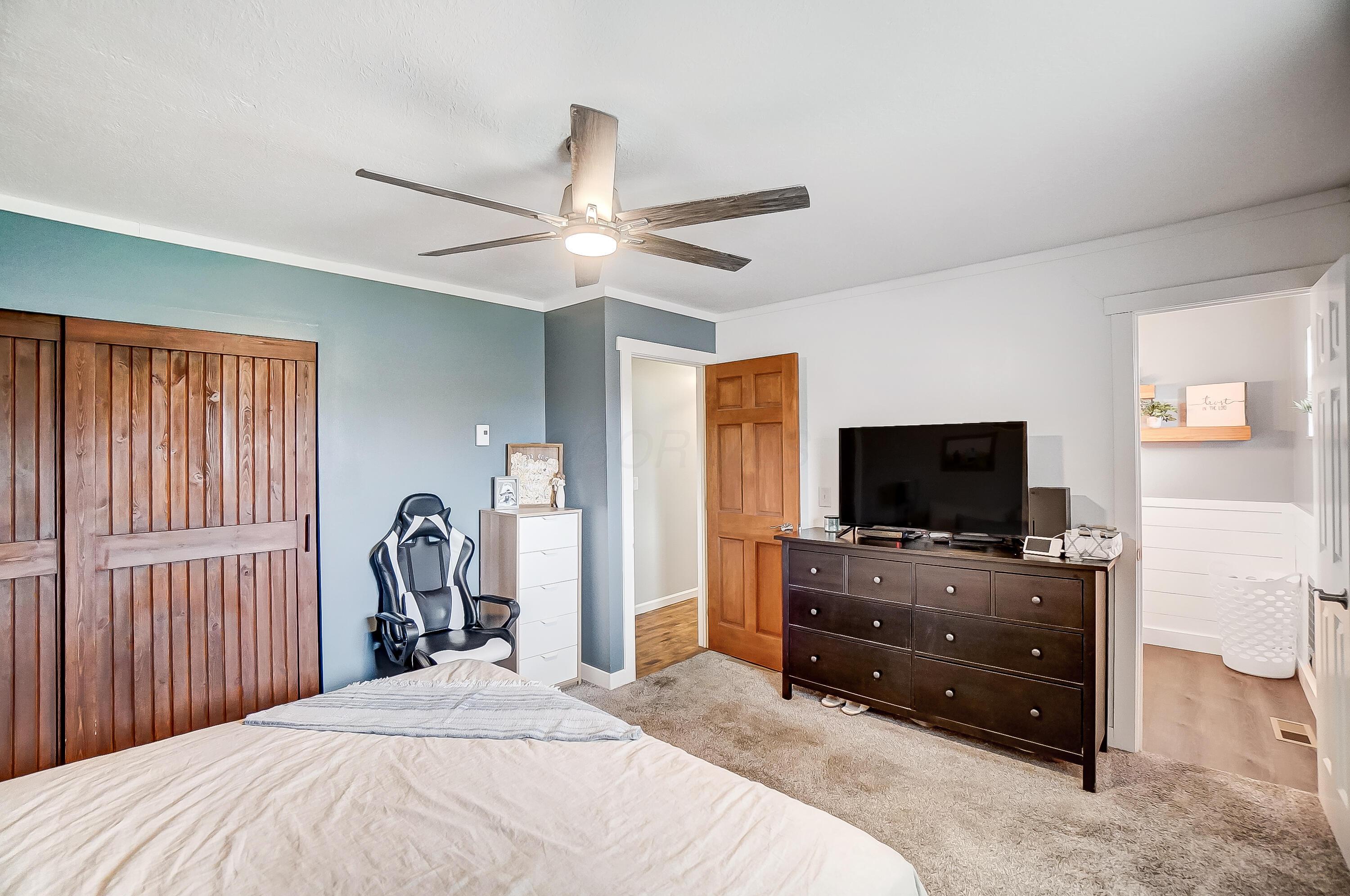 135 Kraft Drive, Ashville, Ohio image 18