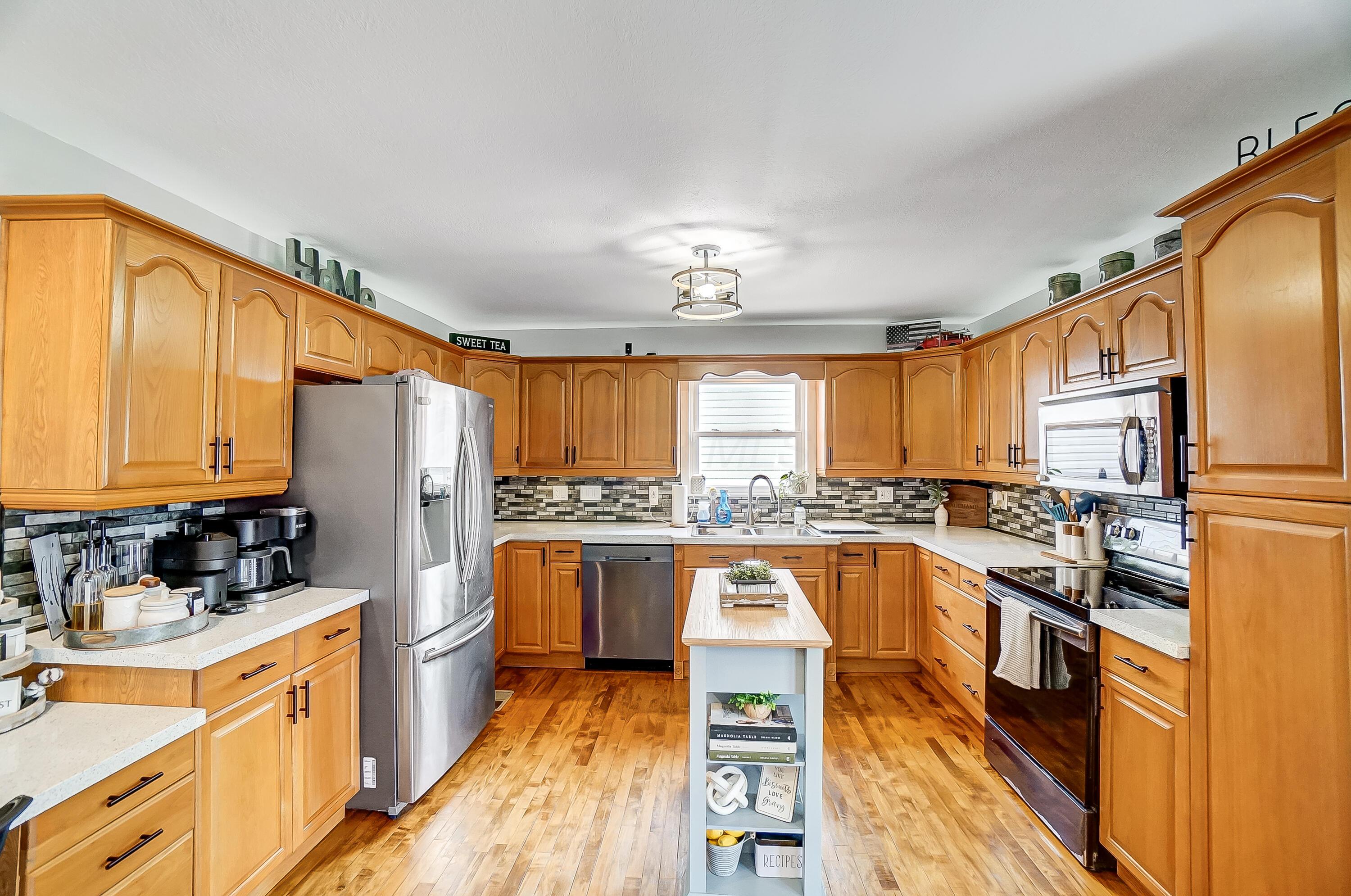 135 Kraft Drive, Ashville, Ohio image 11