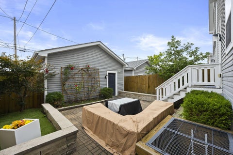 Tiny photo for 1279 N Grant Avenue, Columbus, OH 43201 (MLS # 226036458)