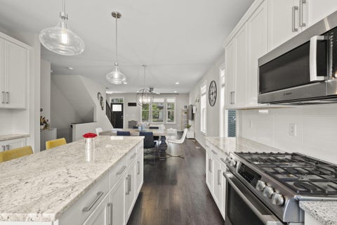 Tiny photo for 1279 N Grant Avenue, Columbus, OH 43201 (MLS # 226036458)