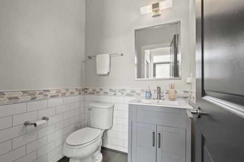 Tiny photo for 1279 N Grant Avenue, Columbus, OH 43201 (MLS # 226036458)