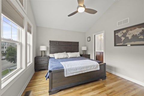 Tiny photo for 1279 N Grant Avenue, Columbus, OH 43201 (MLS # 226036458)