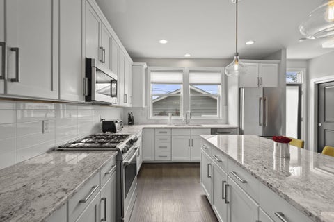 Tiny photo for 1279 N Grant Avenue, Columbus, OH 43201 (MLS # 226036458)