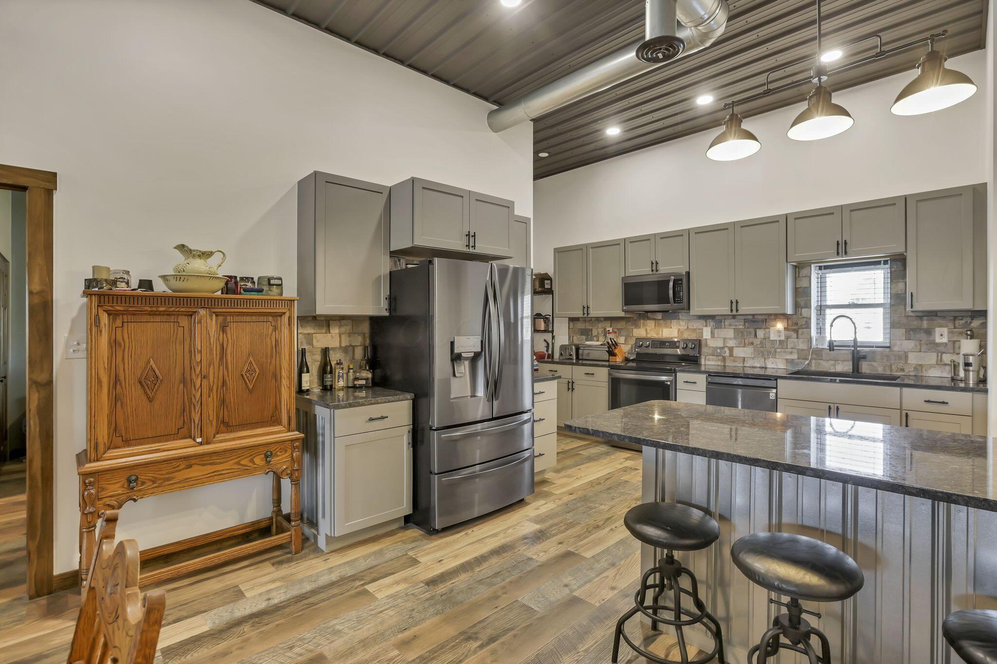 13030 Shell Beach Road, Thornville, Ohio image 14