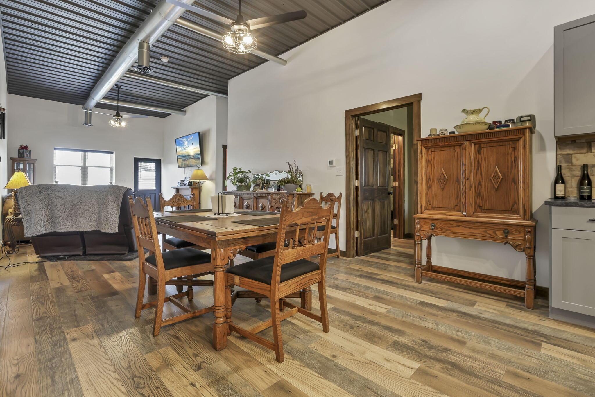 13030 Shell Beach Road, Thornville, Ohio image 13