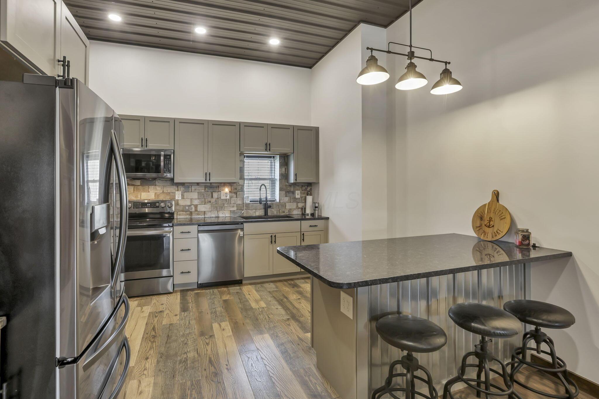 13030 Shell Beach Road, Thornville, Ohio image 16