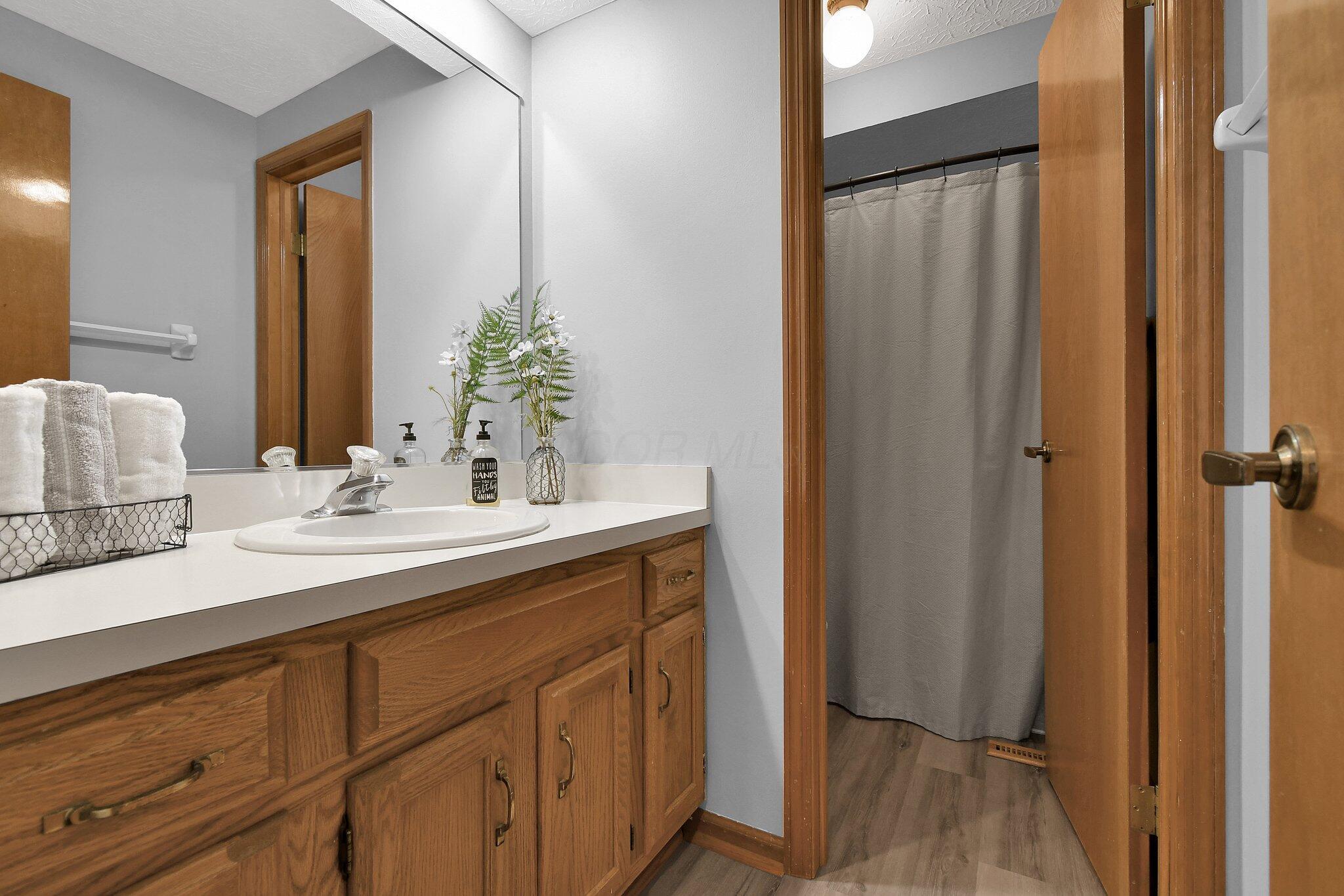 13075 Heatherstone Circle, Pickerington, Ohio image 20