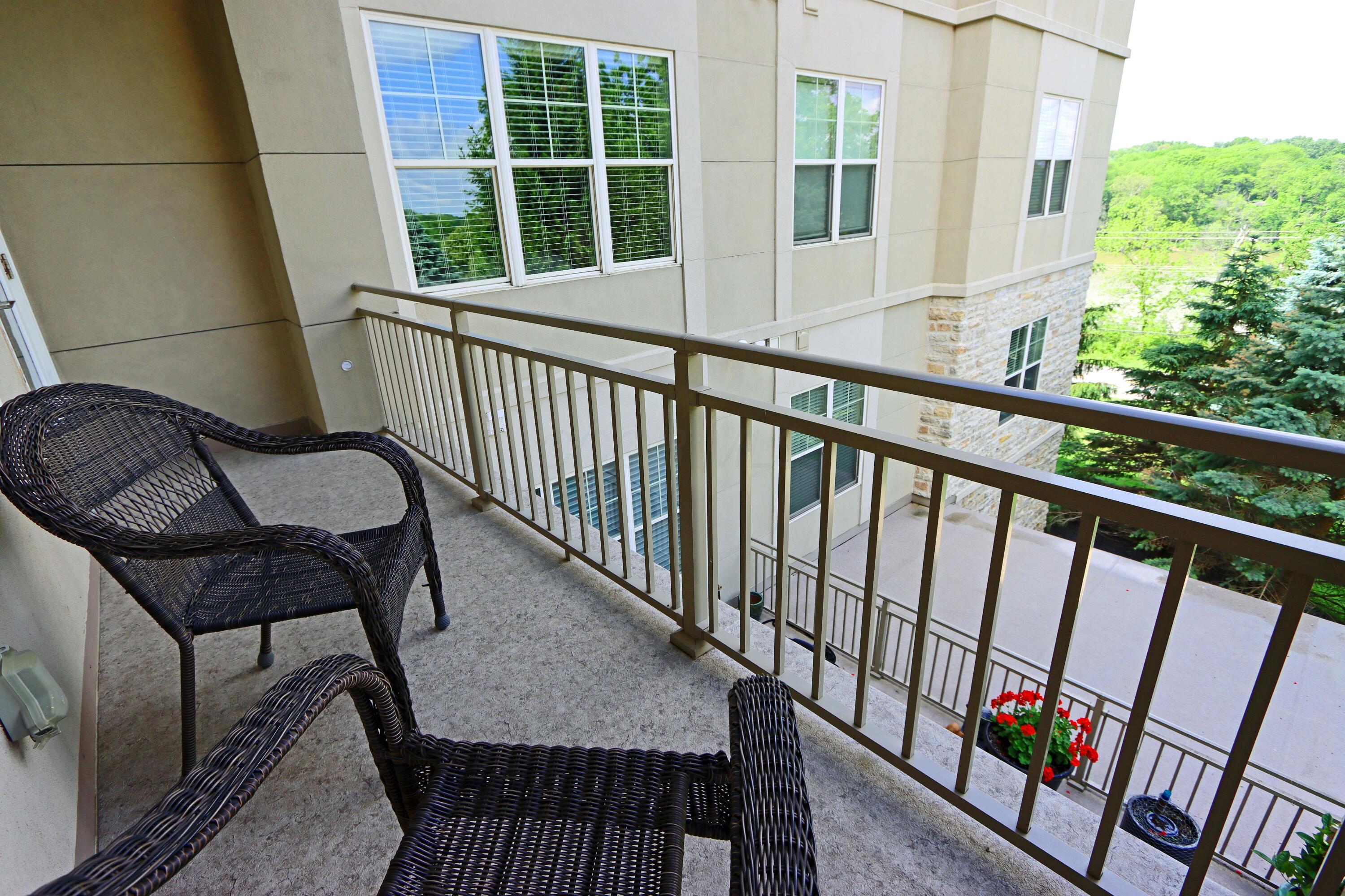 5735 Newbank Circle #202, Dublin, Ohio image 38