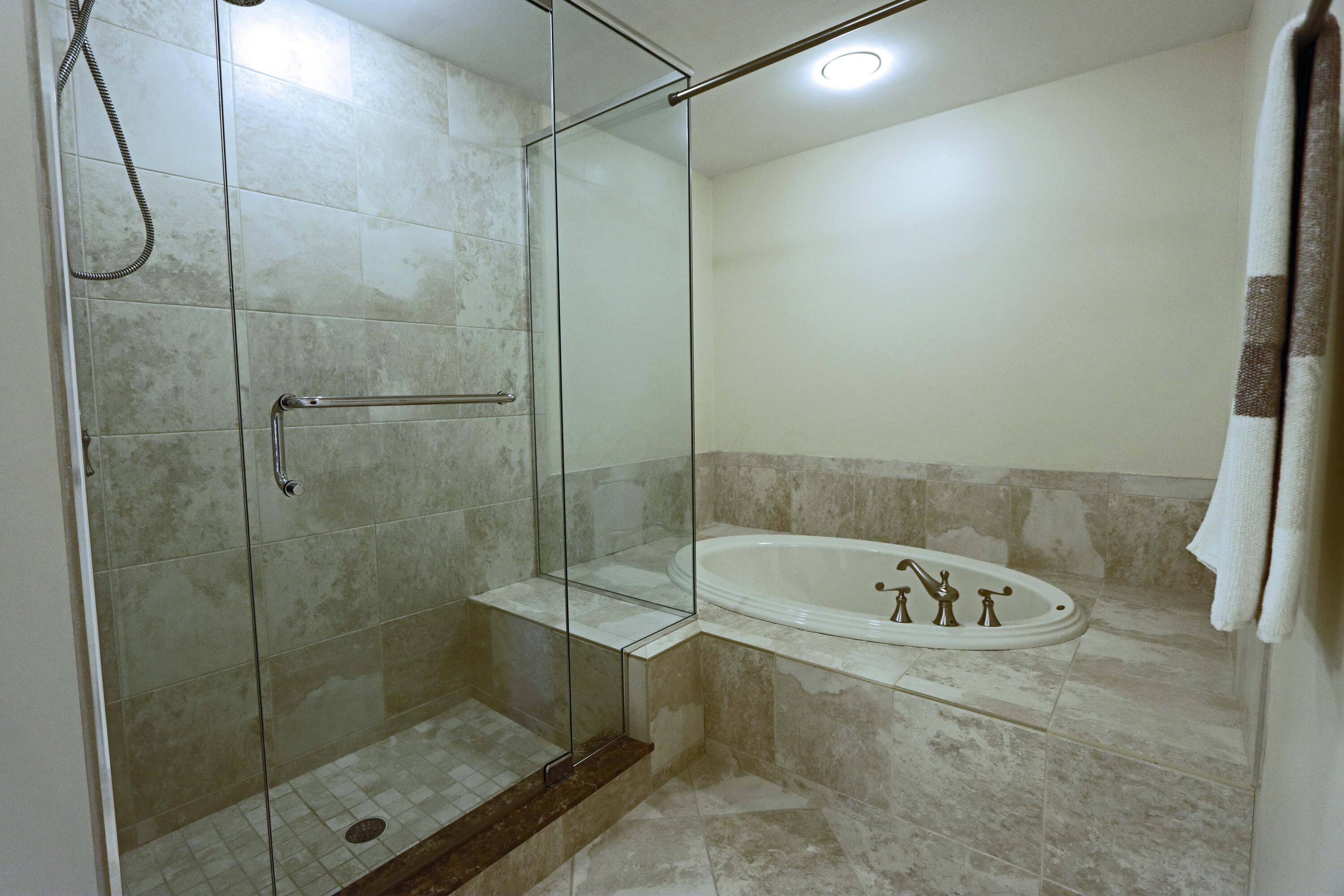 5735 Newbank Circle #202, Dublin, Ohio image 23