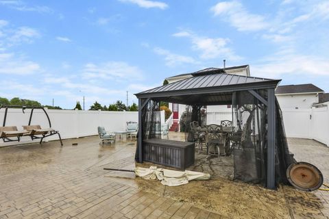 Tiny photo for 11241 Center Road, Garrettsville, OH 44231 (MLS # 226002748)