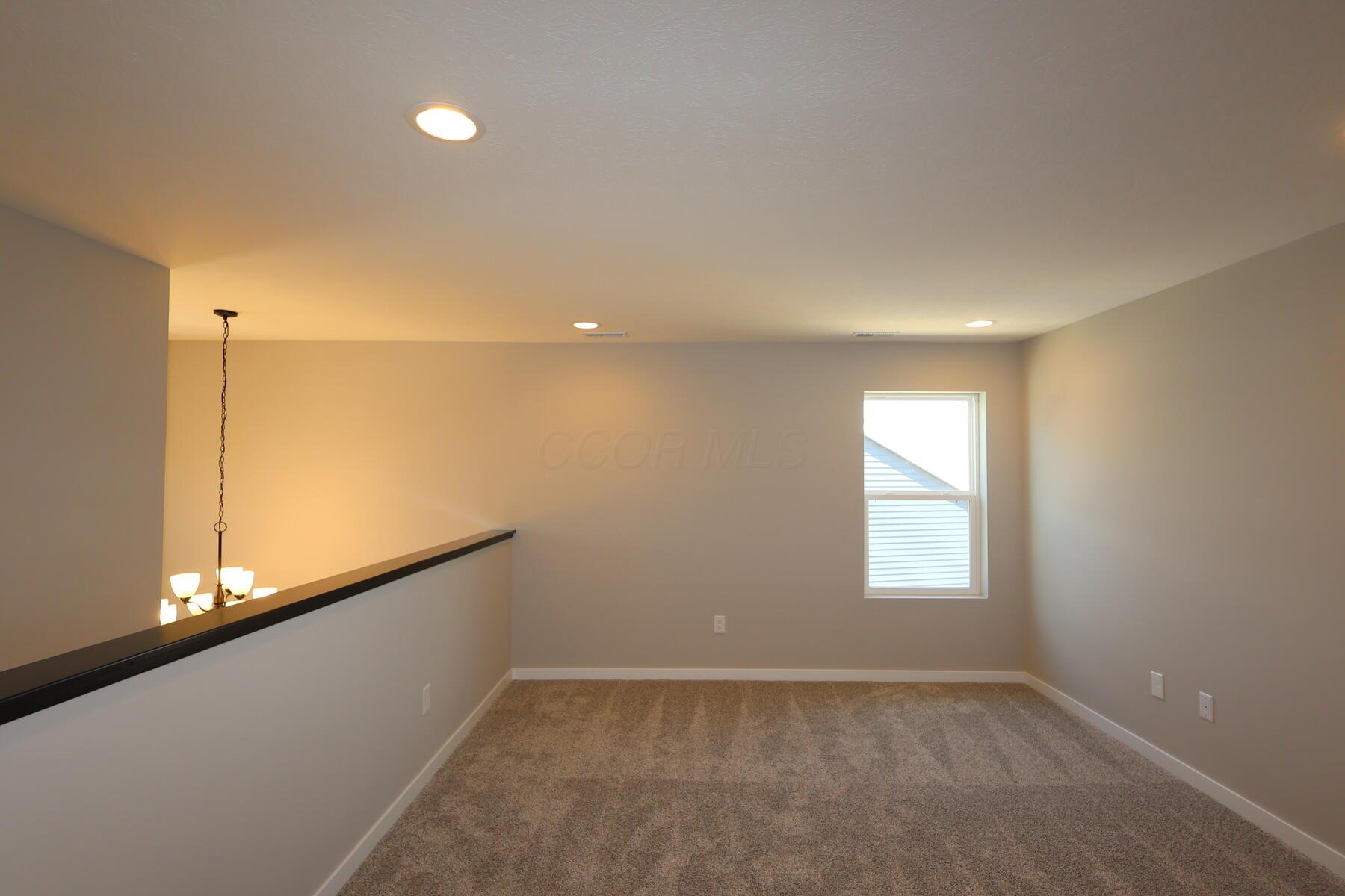 1424 Aerotrain Court, Plain City, Ohio image 9