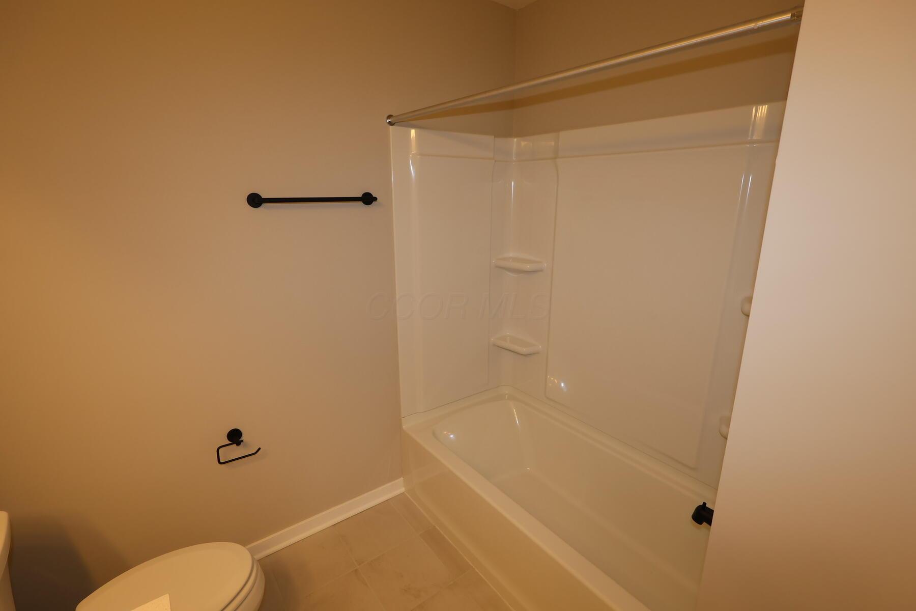1424 Aerotrain Court, Plain City, Ohio image 13