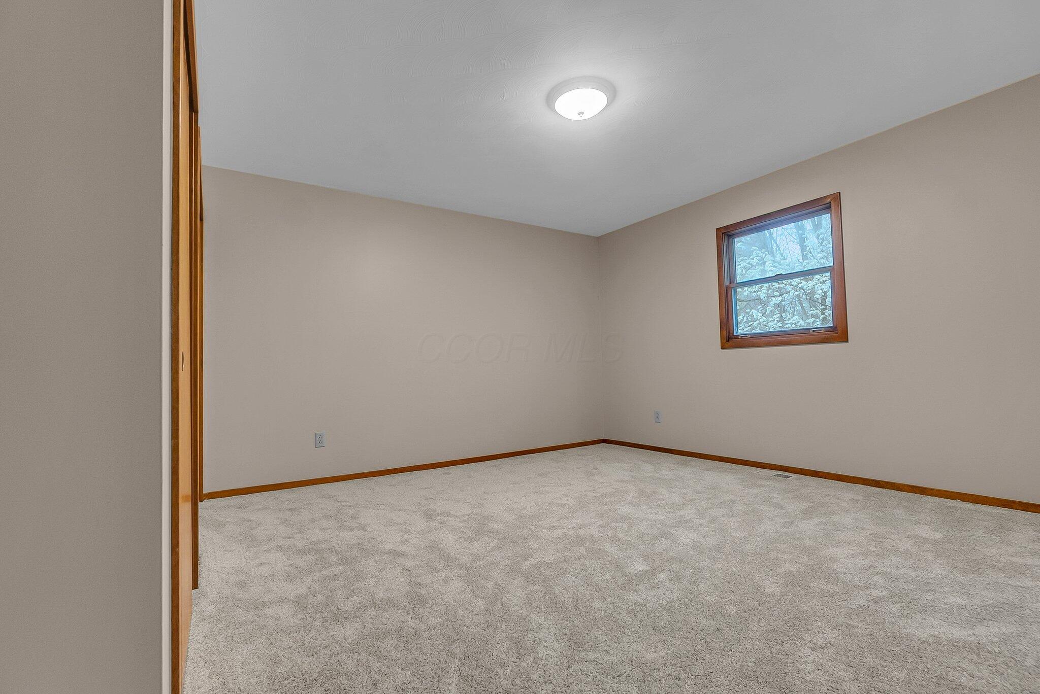 4240 Harlem Road, Galena, Ohio image 8