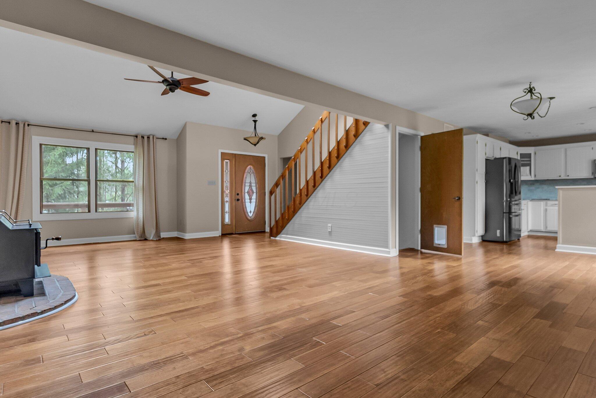 4240 Harlem Road, Galena, Ohio image 21