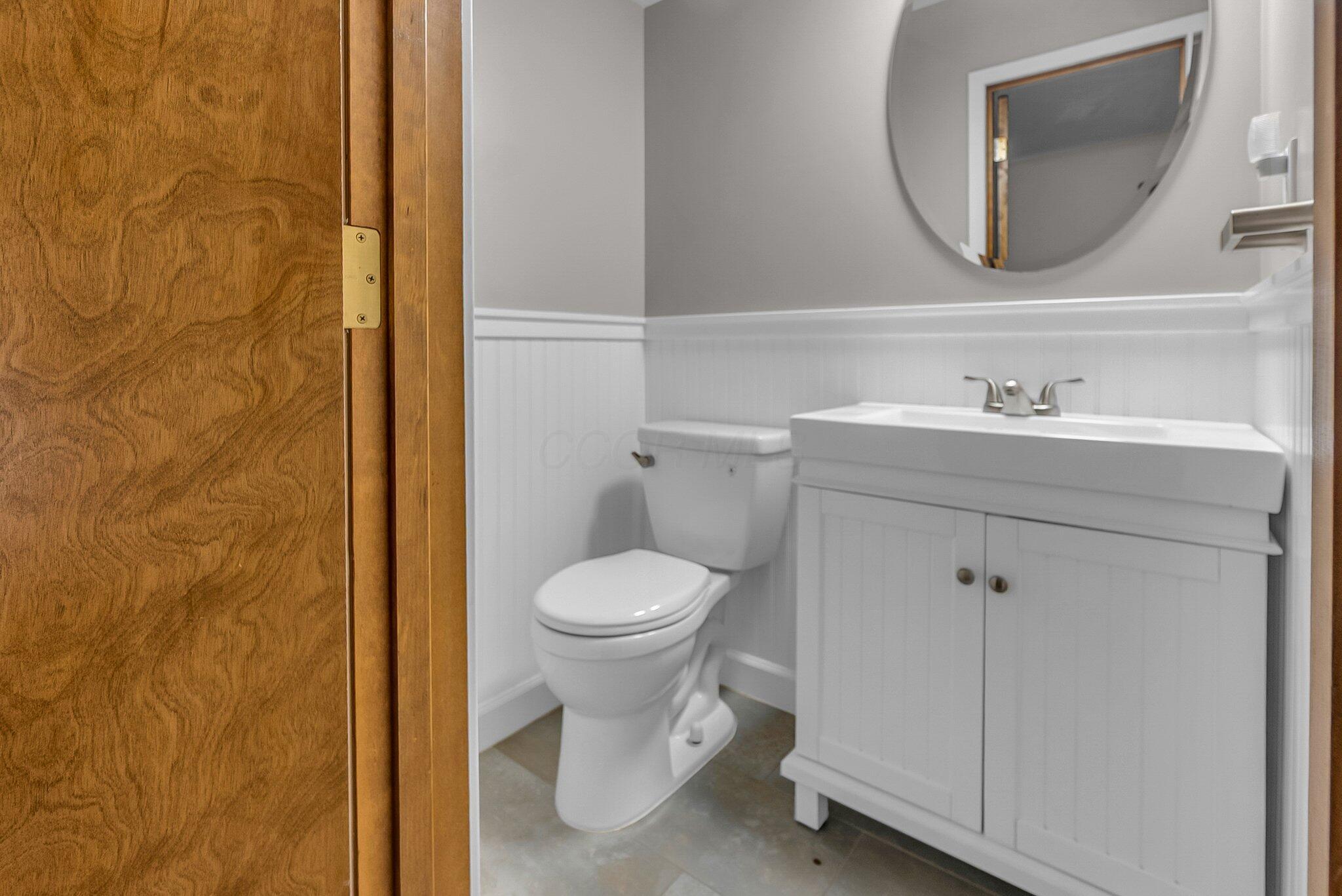 4240 Harlem Road, Galena, Ohio image 18