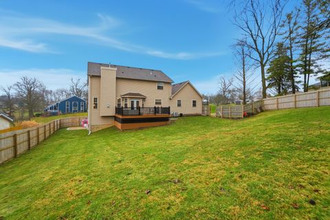 Tiny photo for 465 Carillion Drive, Springfield, OH 45503 (MLS # 226000713)