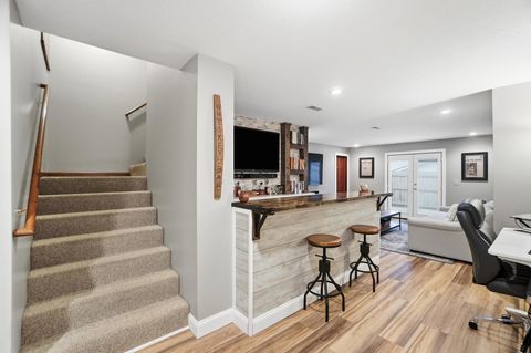 Tiny photo for 465 Carillion Drive, Springfield, OH 45503 (MLS # 226000713)