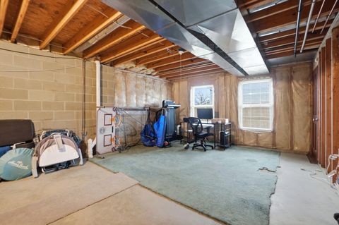 Tiny photo for 465 Carillion Drive, Springfield, OH 45503 (MLS # 226000713)