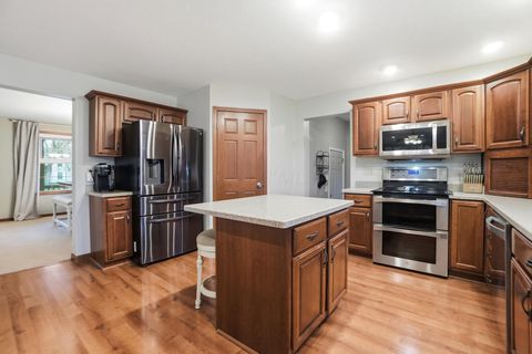 Tiny photo for 465 Carillion Drive, Springfield, OH 45503 (MLS # 226000713)