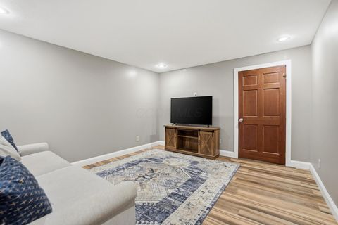 Tiny photo for 465 Carillion Drive, Springfield, OH 45503 (MLS # 226000713)